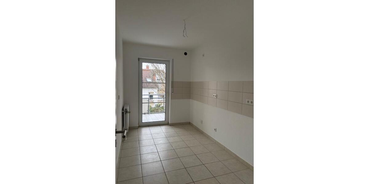Etagenwohnung Budenheim - 3 Zimmer, 77 m&sup2;, 1.050&euro; | Angebot:26659696