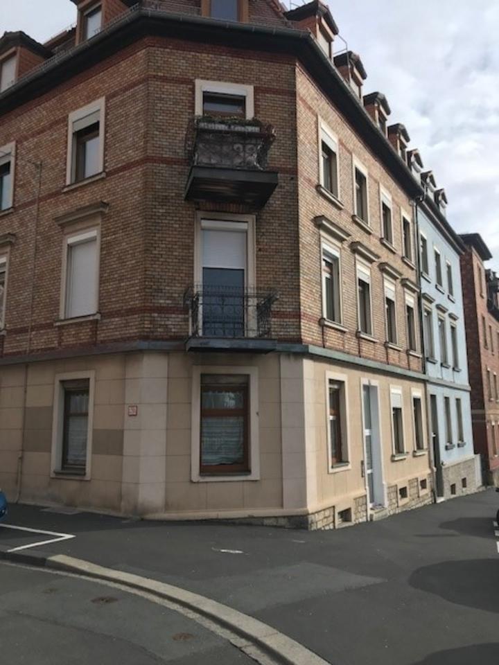 Stilvolle, renovierte 1-Zimmer-Wohnung in Würzburg-Grombühl