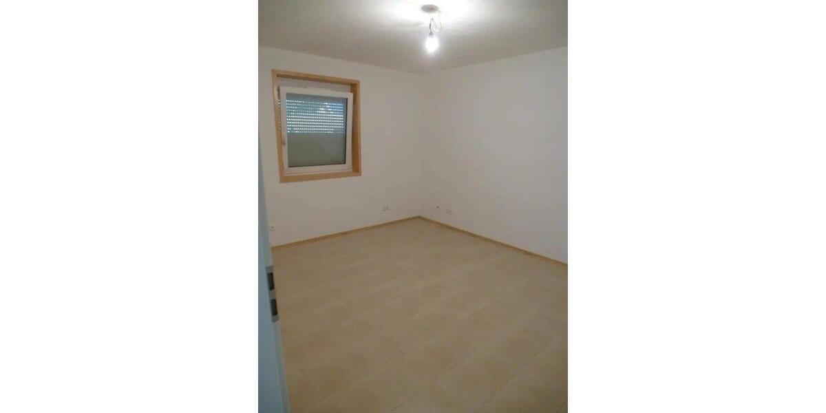 Etagenwohnung Sippersfeld - 2 Zimmer, 73 m&sup2;, 660&euro; | Angebot:26673420