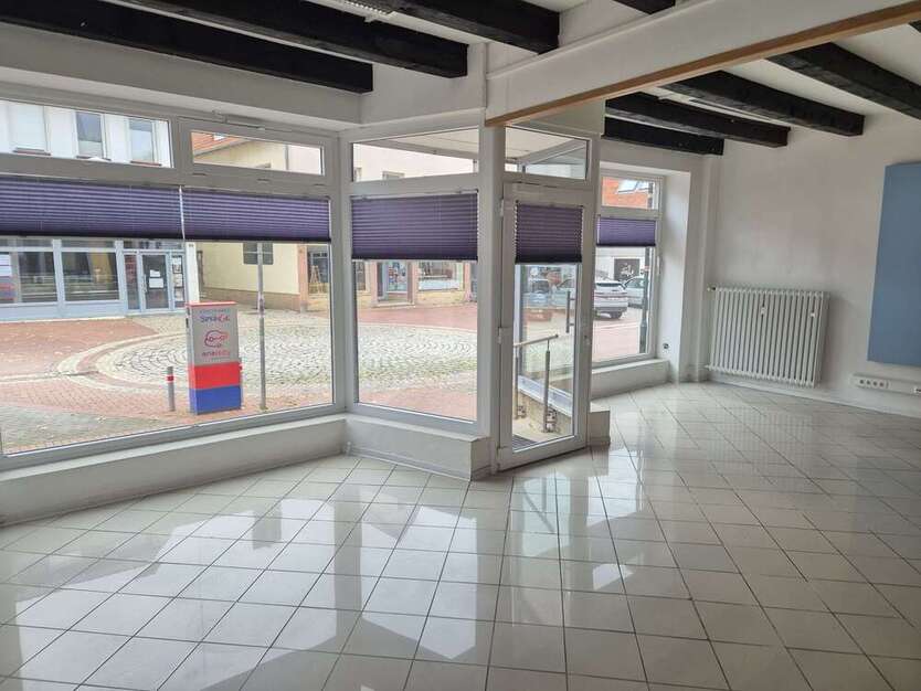 Büro in Springe 700 € 66 m² zimmer