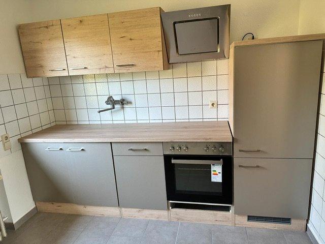 Etagenwohnung Schlaitdorf - 4 Zimmer, 95 m&sup2;, 1.120&euro; | Angebot:26658406