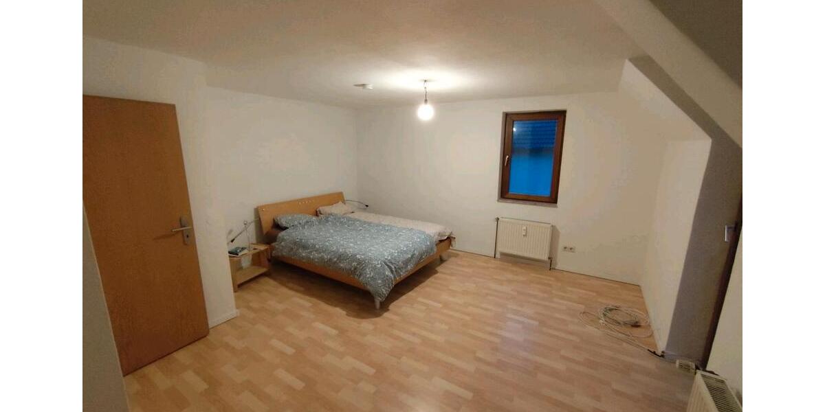 Etagenwohnung Lichtenau - 3 Zimmer, 85 m&sup2;, 800&euro; | Angebot:26582334