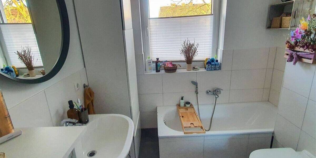 Einfamilienhaus Nienburg - 5 Zimmer, 114 m&sup2;, 1.164&euro; | Angebot:26289698