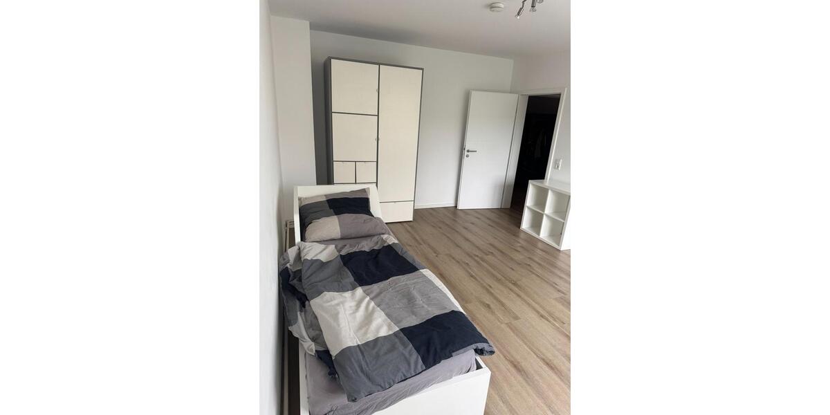 Wohnen auf Zeit Wuppertal Gemarkung Elberfeld - 1 Zimmer, 20 m&sup2;, 470&euro; | Angebot:25595871