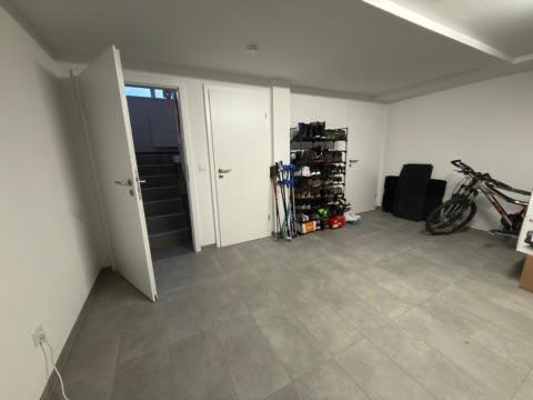 Einfamilienhaus Sankt Ingbert - 4 Zimmer, 145 m&sup2;, 2.000&euro; | Angebot:26253264