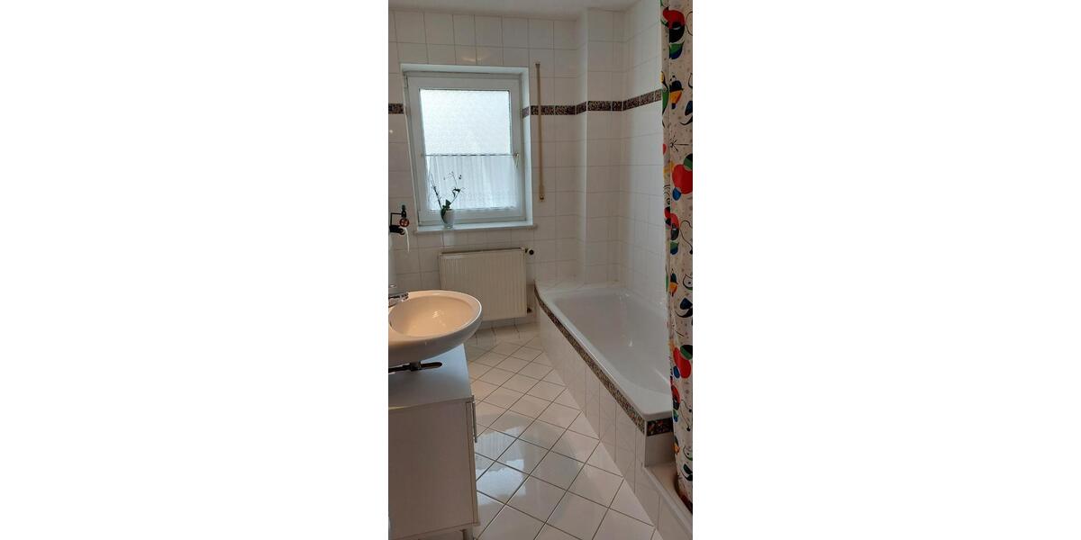 Einfamilienhaus Bad Kissingen - 6 Zimmer, 206 m&sup2;, 2.115&euro; | Angebot:26338336