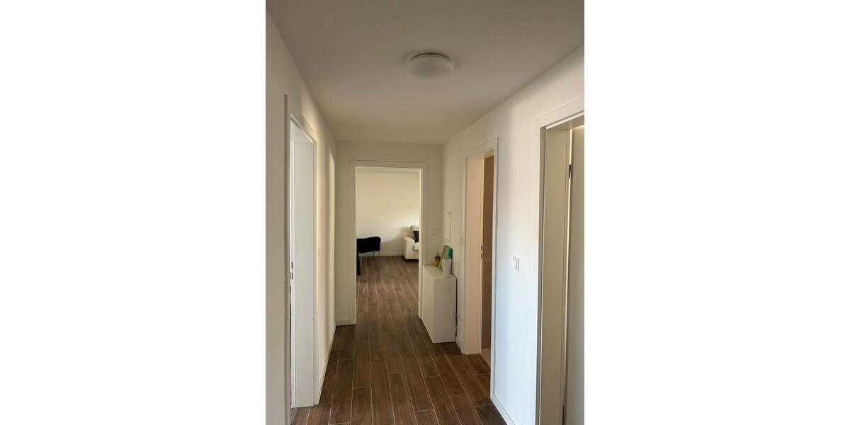 Dachgeschoßwohnung Wiesloch - 3 Zimmer, 70 m&sup2;, 814&euro; | Angebot:26020175