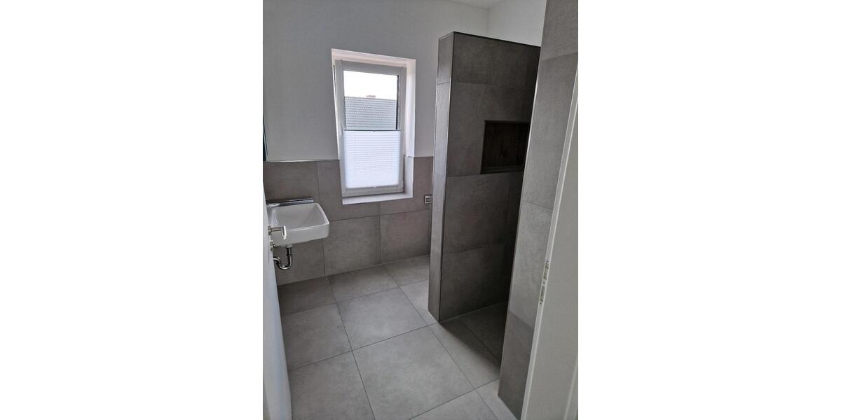 Dachgeschoßwohnung Bösel - 3 Zimmer, 70 m&sup2;, 680&euro; | Angebot:26600924