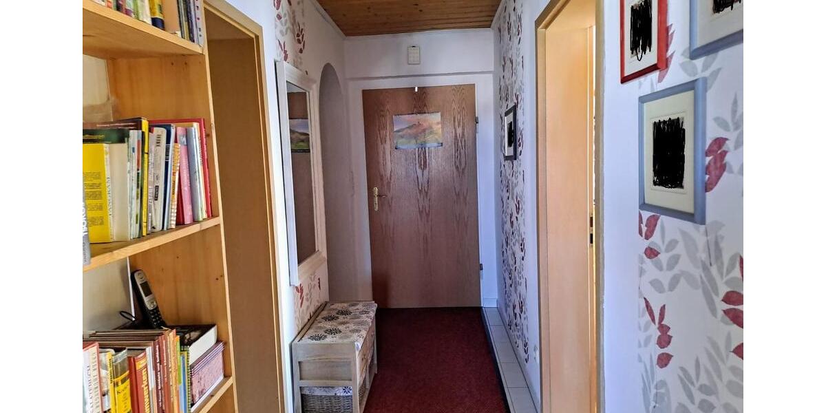 Etagenwohnung Roth - 3 Zimmer, 86 m&sup2;, 800&euro; | Angebot:25925060