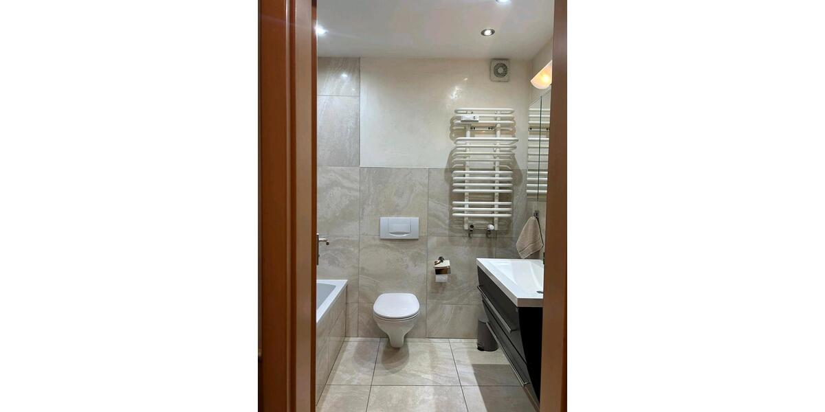 Etagenwohnung Köln Heimersdorf - 3 Zimmer, 74 m&sup2;, 1.300&euro; | Angebot:26613555