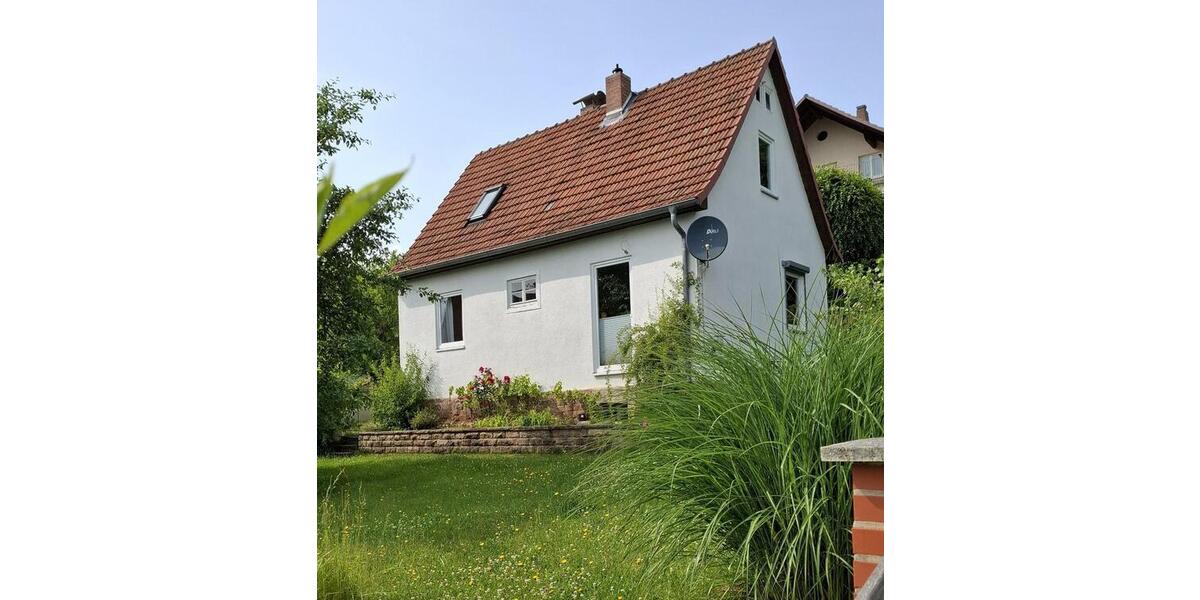 Einfamilienhaus Bad Hersfeld - 4 Zimmer, 78 m&sup2;, 1.050&euro; | Angebot:26042552