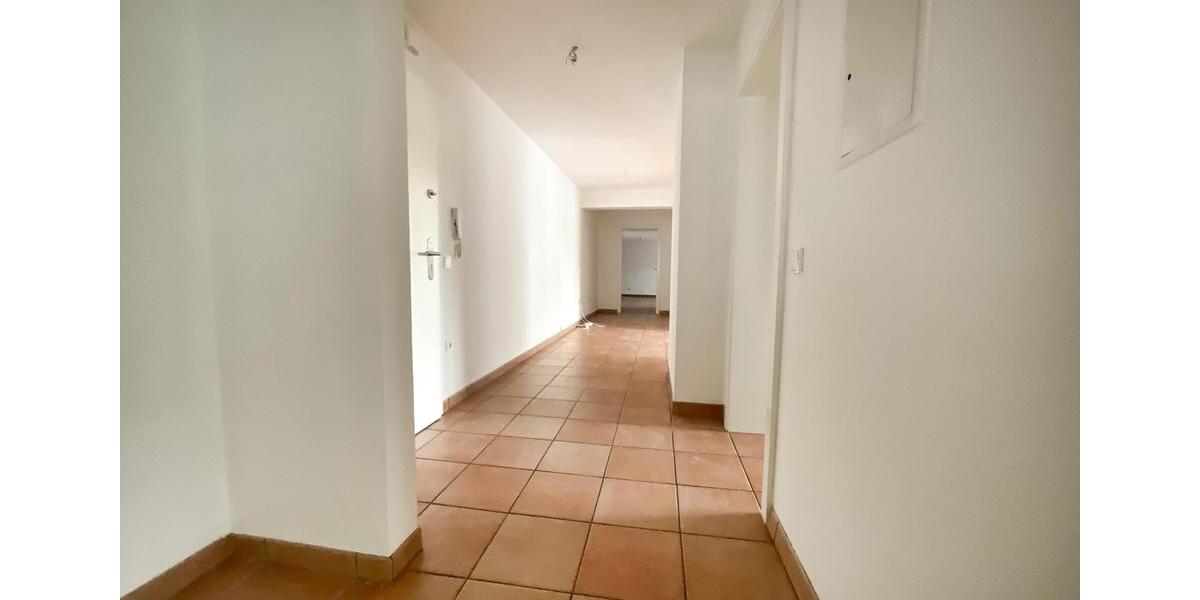 Etagenwohnung Mülheim an der Ruhr Heißen - 4 Zimmer, 173 m&sup2;, 1.700&euro; | Angebot:24751932