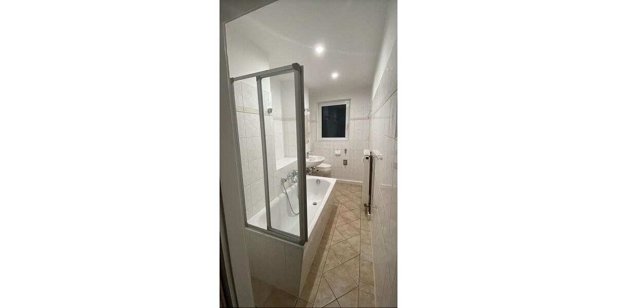 Etagenwohnung Crimmitschau - 3 Zimmer, 55 m&sup2;, 350&euro; | Angebot:26228098