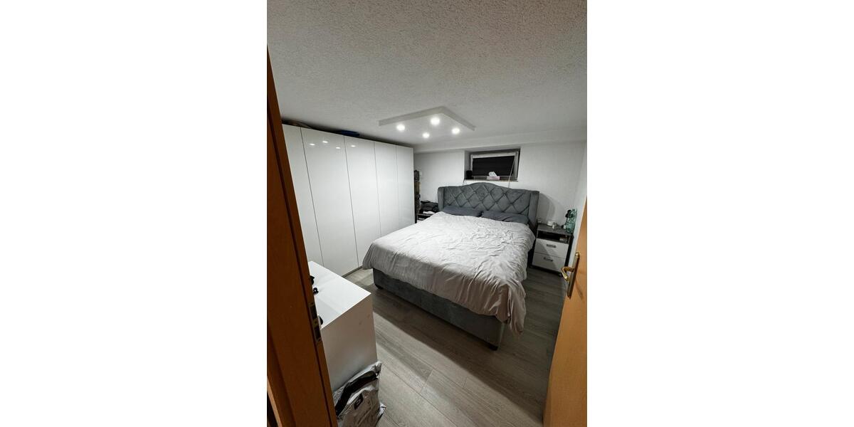 Erdgeschoßwohnung Schemmerhofen - 2 Zimmer, 50 m&sup2;, 600&euro; | Angebot:25993642