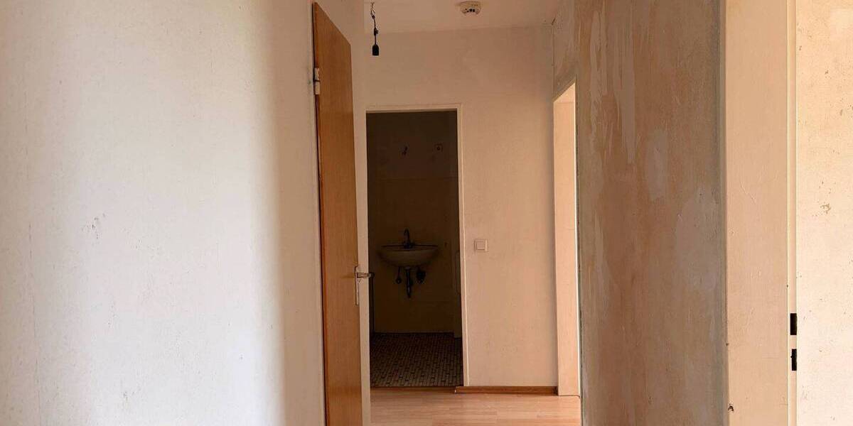 Etagenwohnung Solingen Wald - 4 Zimmer, 85 m&sup2;, 591&euro; | Angebot:26435410