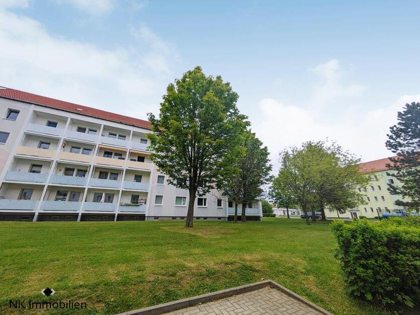 ++ gemütliche, neue 2-Raum Wohnung - mit Balkon - in einer schönen & beschaulichen Wohnanlage ++