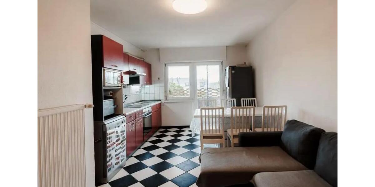 Dachgeschoßwohnung Ludwigshafen am Rhein - 4 Zimmer, 108 m&sup2;, 1.300&euro; | Angebot:26237344