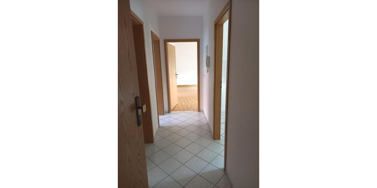 Erdgeschoßwohnung Bernburg (Saale) - 2 Zimmer, 59 m&sup2;, 320&euro; | Angebot:25719582
