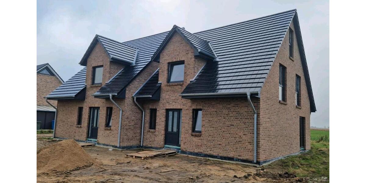 Doppelhaushälfte Heide - 5 Zimmer, 115 m&sup2;, 1.500&euro; | Angebot:25729337