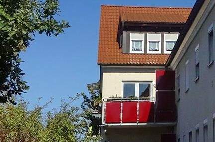 Schöne 3-Zimmer-Wohnung mit Einbauküche und Süd-Balkon in Baiersdorf 3 zimmer