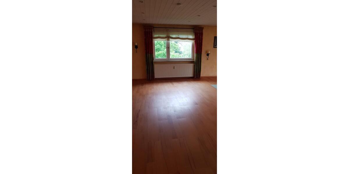 Dachgeschoßwohnung Biebergemünd - 3.5 Zimmer, 110 m&sup2;, 900&euro; | Angebot:25756762