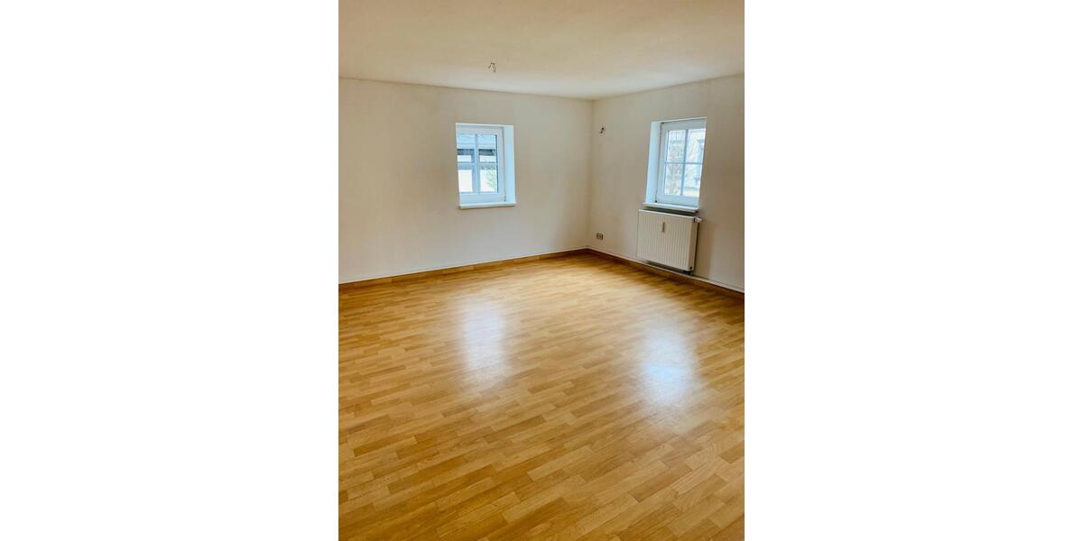 Etagenwohnung Schirgiswalde-Kirschau Kirschau - 2 Zimmer, 71 m&sup2;, 430&euro; | Angebot:25048397