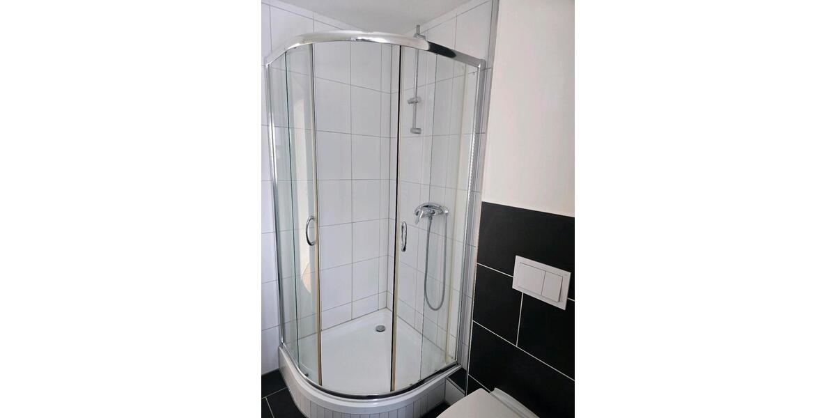 Dachgeschoßwohnung Siegen Dillnhütten - 1 Zimmer, 53 m&sup2;, 498&euro; | Angebot:26527981