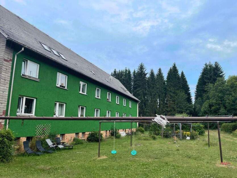 Erstbezug! Kernsanierte, moderne Wohnung im Grünen