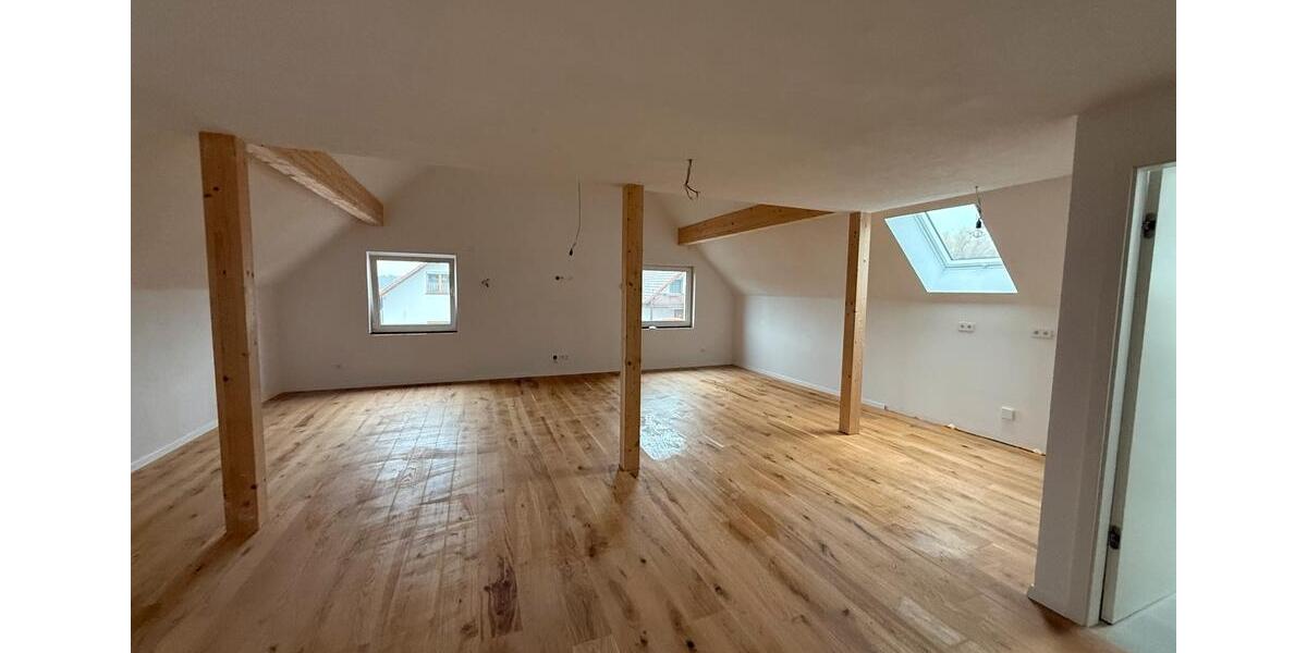 Maisonettenwohnung Kehl - 4.5 Zimmer, 155 m&sup2;, 1.400&euro; | Angebot:26681922