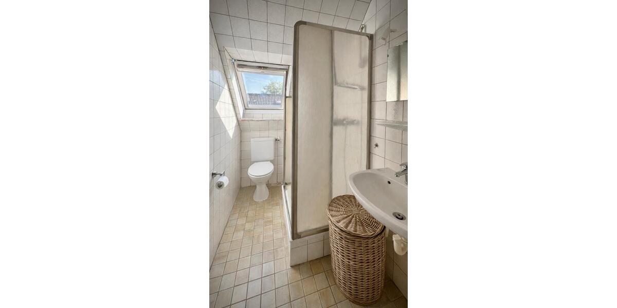 Dachgeschoßwohnung Burg (Dithmarschen) - 3 Zimmer, 72 m&sup2;, 550&euro; | Angebot:25902877