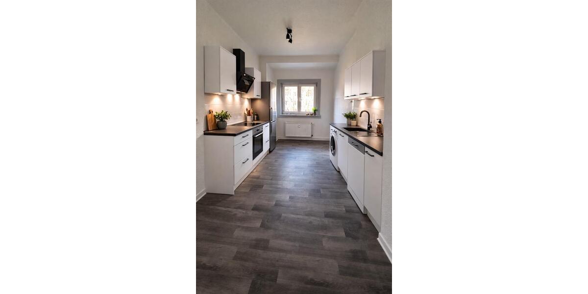 Dachgeschoßwohnung Am Ettersberg - 3 Zimmer, 70 m&sup2;, 520&euro; | Angebot:25269875