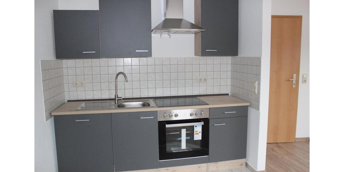 Dachgeschoßwohnung Döbeln - 2 Zimmer, 36 m&sup2;, 250&euro; | Angebot:26563583
