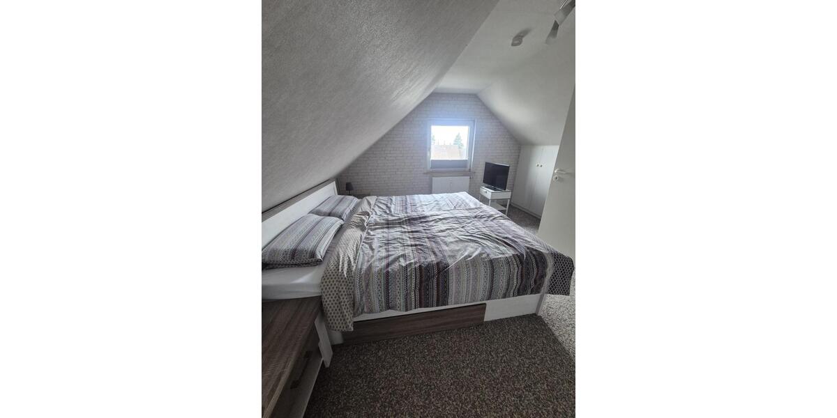 Dachgeschoßwohnung Hessisch Oldendorf - 3 Zimmer, 70 m&sup2;, 610&euro; | Angebot:26621216