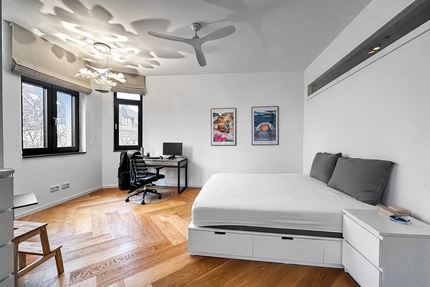 Wohnung Düsseldorf Stadtbezirk 3 - 3 Zimmer, 130 m&sup2;, 2.470&euro; | Angebot:24889774