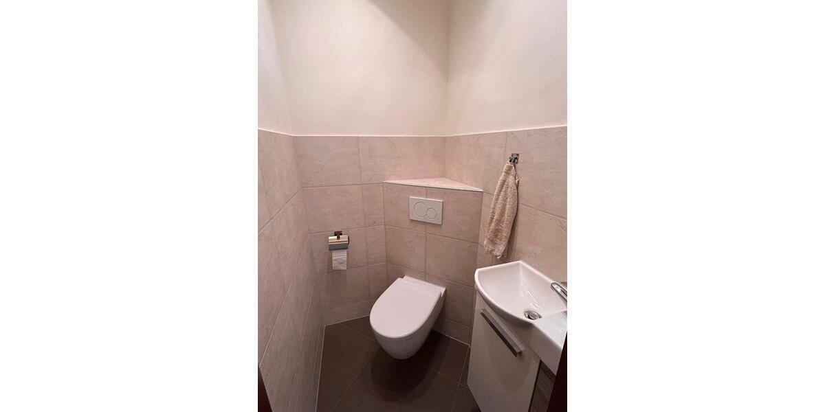 Etagenwohnung Karlsruhe Wettersbach - 4 Zimmer, 112 m&sup2;, 1.430&euro; | Angebot:26012950