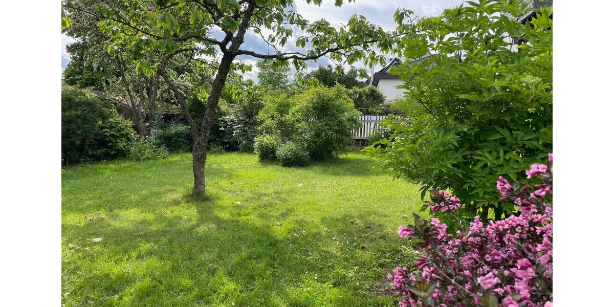 Einfamilienhaus Selb - 4 Zimmer, 104 m&sup2;, 1.200&euro; | Angebot:26452904