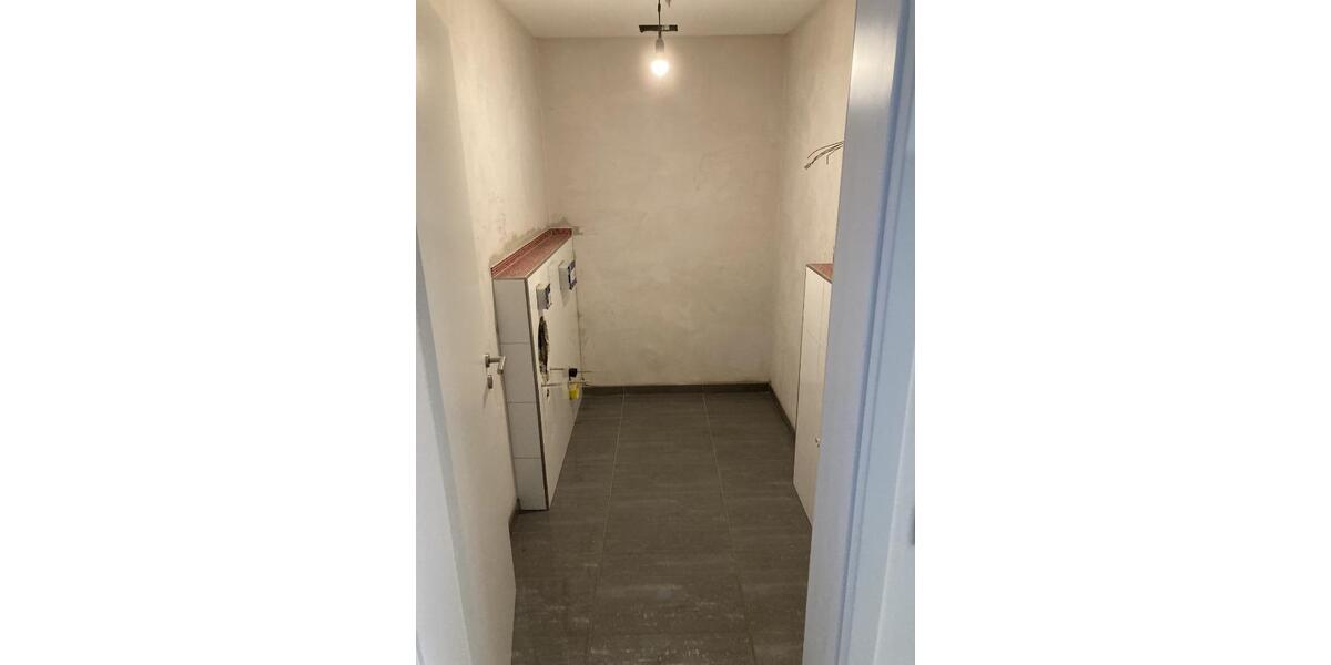 Gewerbeobjekt Halle - 890&euro; | Angebot:25439684