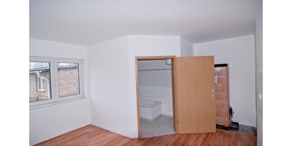 Etagenwohnung Zehdenick - 1 Zimmer, 42 m&sup2;, 300&euro; | Angebot:25646171