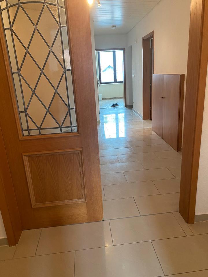 3.Zimmerwohnung Dachgeschoss ruhige Lage zimmer