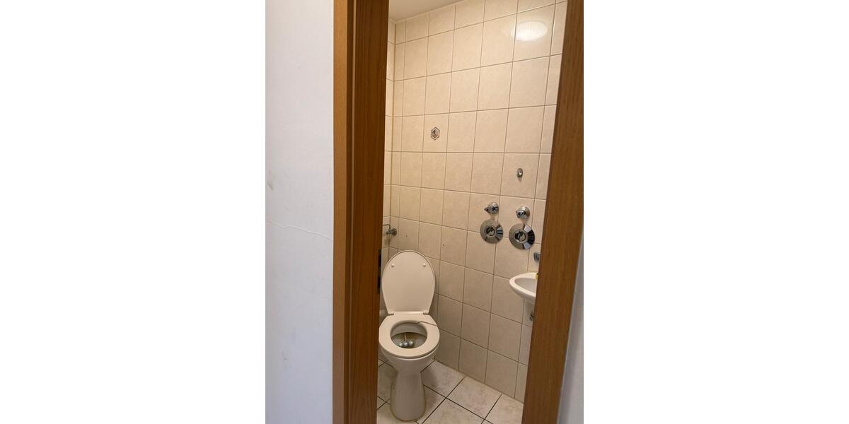 Etagenwohnung Dillingen an der Donau - 1 Zimmer, 78 m&sup2;, 1.030&euro; | Angebot:24827417