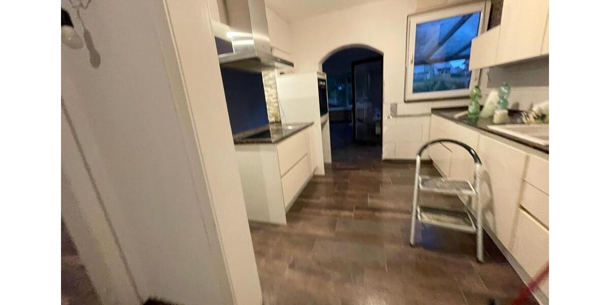 Einfamilienhaus Köln Lindenthal - 3 Zimmer, 130 m&sup2;, 2.000&euro; | Angebot:24641196