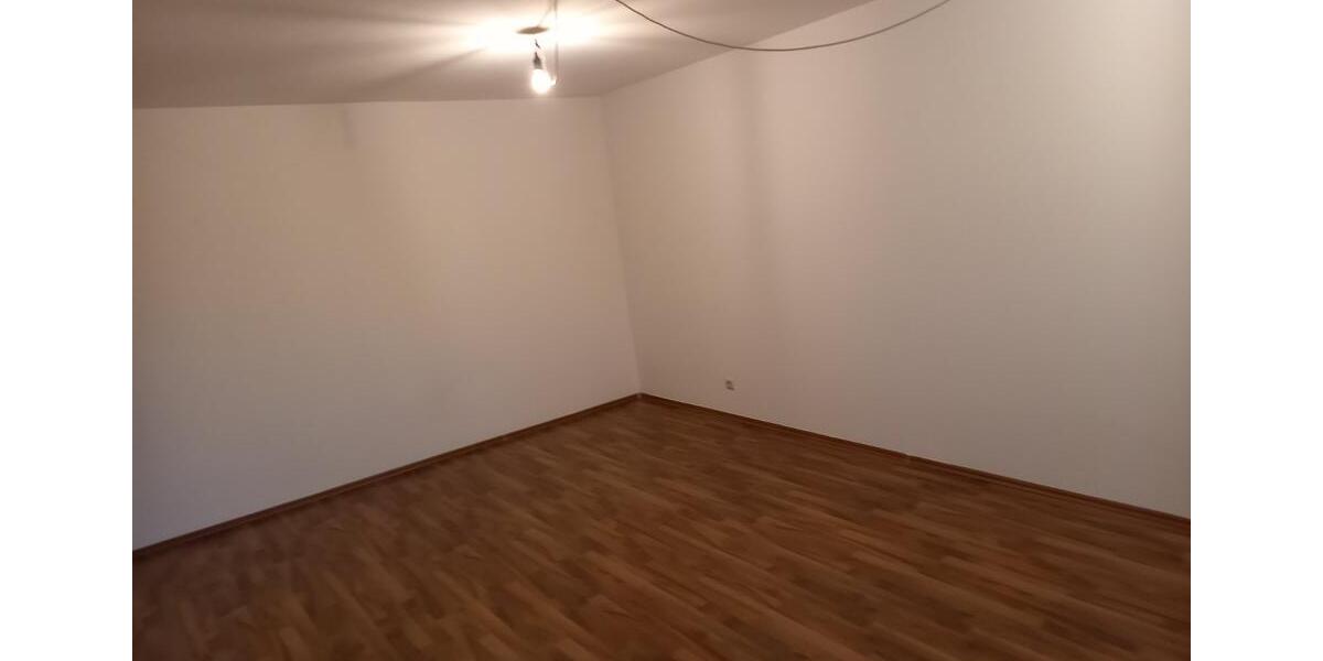 Helle 3-Zimmer-Wohnung m. Balkon & Weitblick in 94065 Waldkirchen 3 zimmer