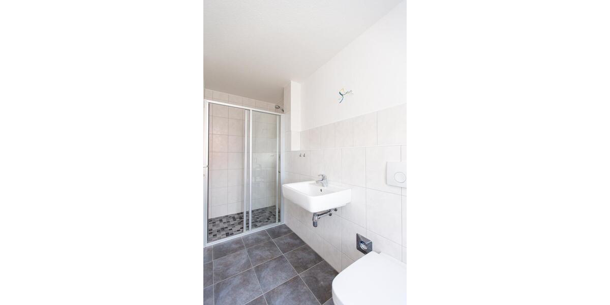 Dachgeschoßwohnung Lübz - 1 Zimmer, 41 m&sup2;, 255&euro; | Angebot:25961049