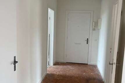 Wohnung Hamburg Harburg - 2.5 Zimmer, 67 m&sup2;, 733&euro; | Angebot:26180229