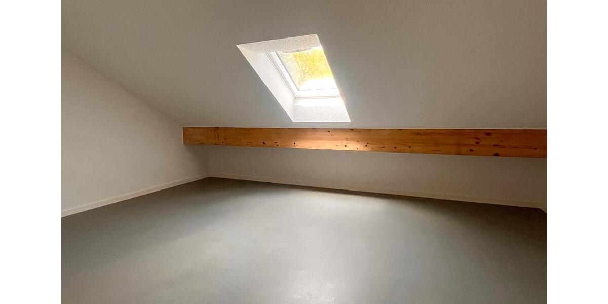 Reihenhaus Bad Endbach - 5 Zimmer, 153 m&sup2;, 1.190&euro; | Angebot:21190526