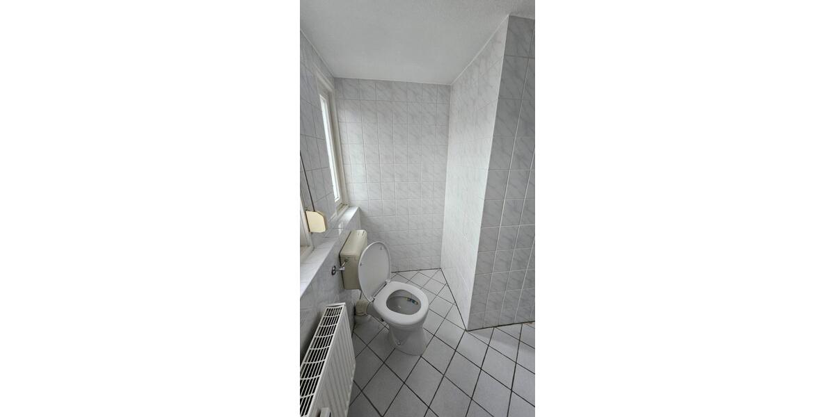 Dachgeschoßwohnung Bad Mergentheim - 3 Zimmer, 81 m&sup2;, 700&euro; | Angebot:23689910