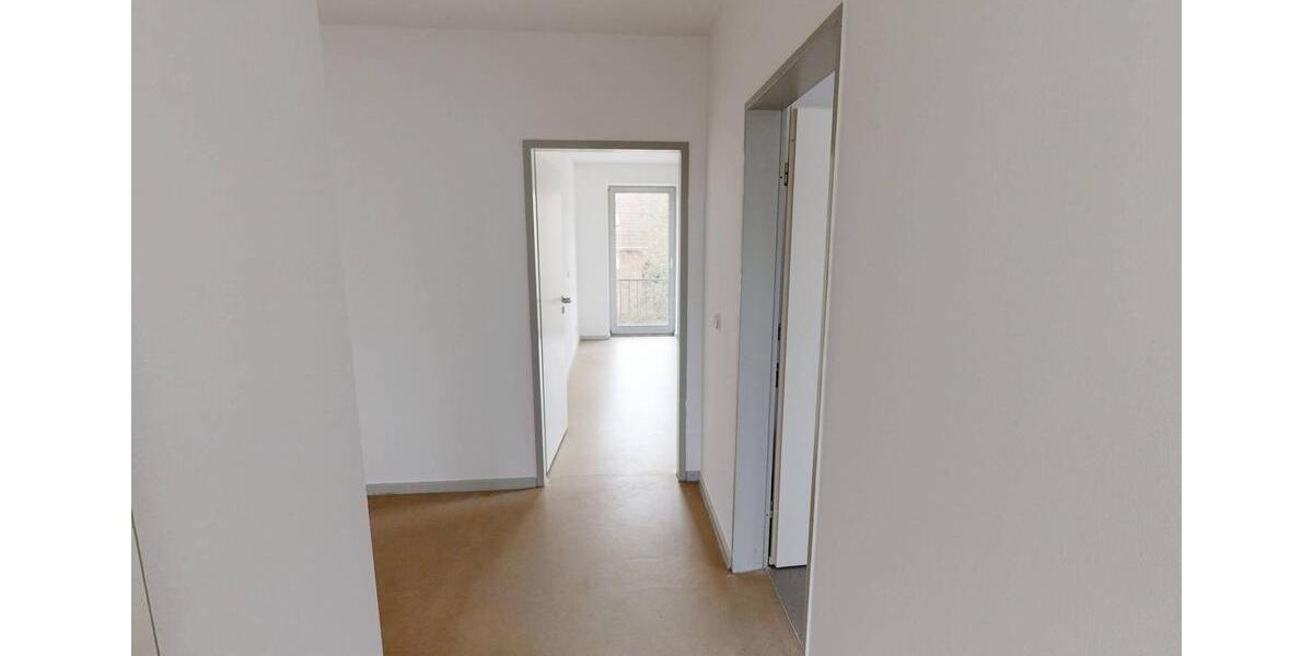 Etagenwohnung Neuruppin - 3 Zimmer, 89 m&sup2;, 715&euro; | Angebot:24520951