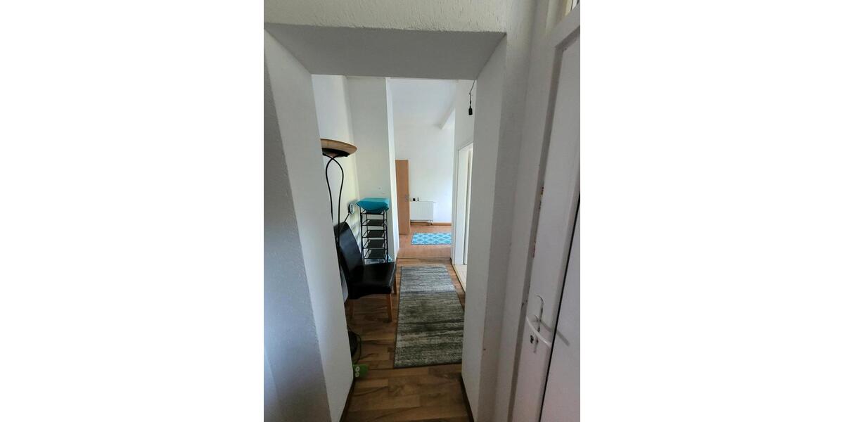Dachgeschoßwohnung Weißenfels - 2 Zimmer, 42 m&sup2;, 450&euro; | Angebot:26381338