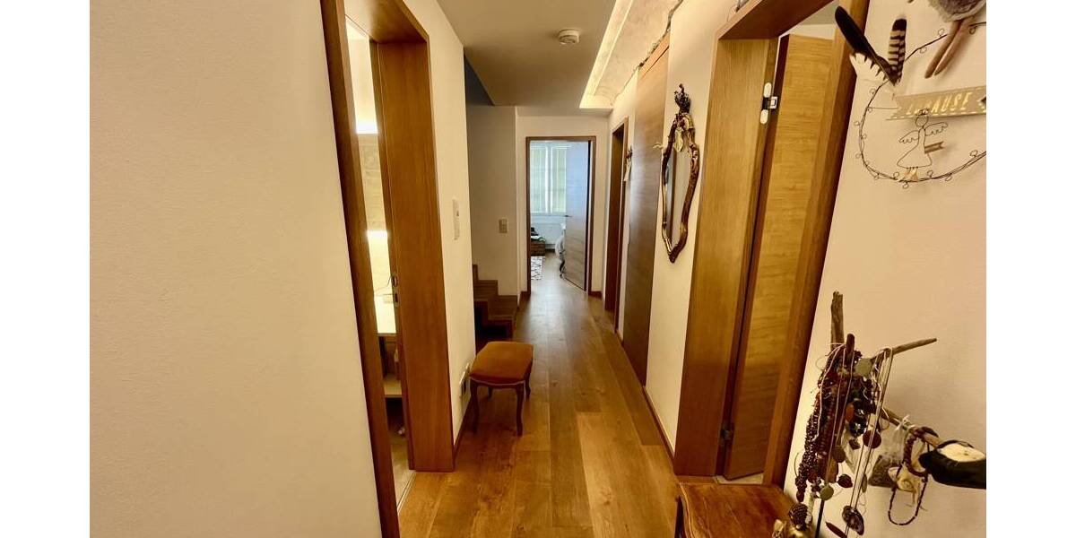 Etagenwohnung Passau Altstadt - 3 Zimmer, 97 m&sup2;, 1.100&euro; | Angebot:26391431