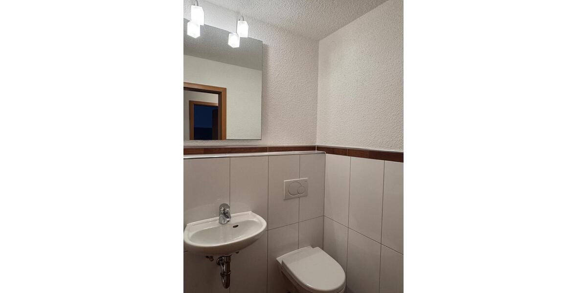 Einfamilienhaus Obrigheim - 4 Zimmer, 130 m&sup2;, 1.490&euro; | Angebot:24418083